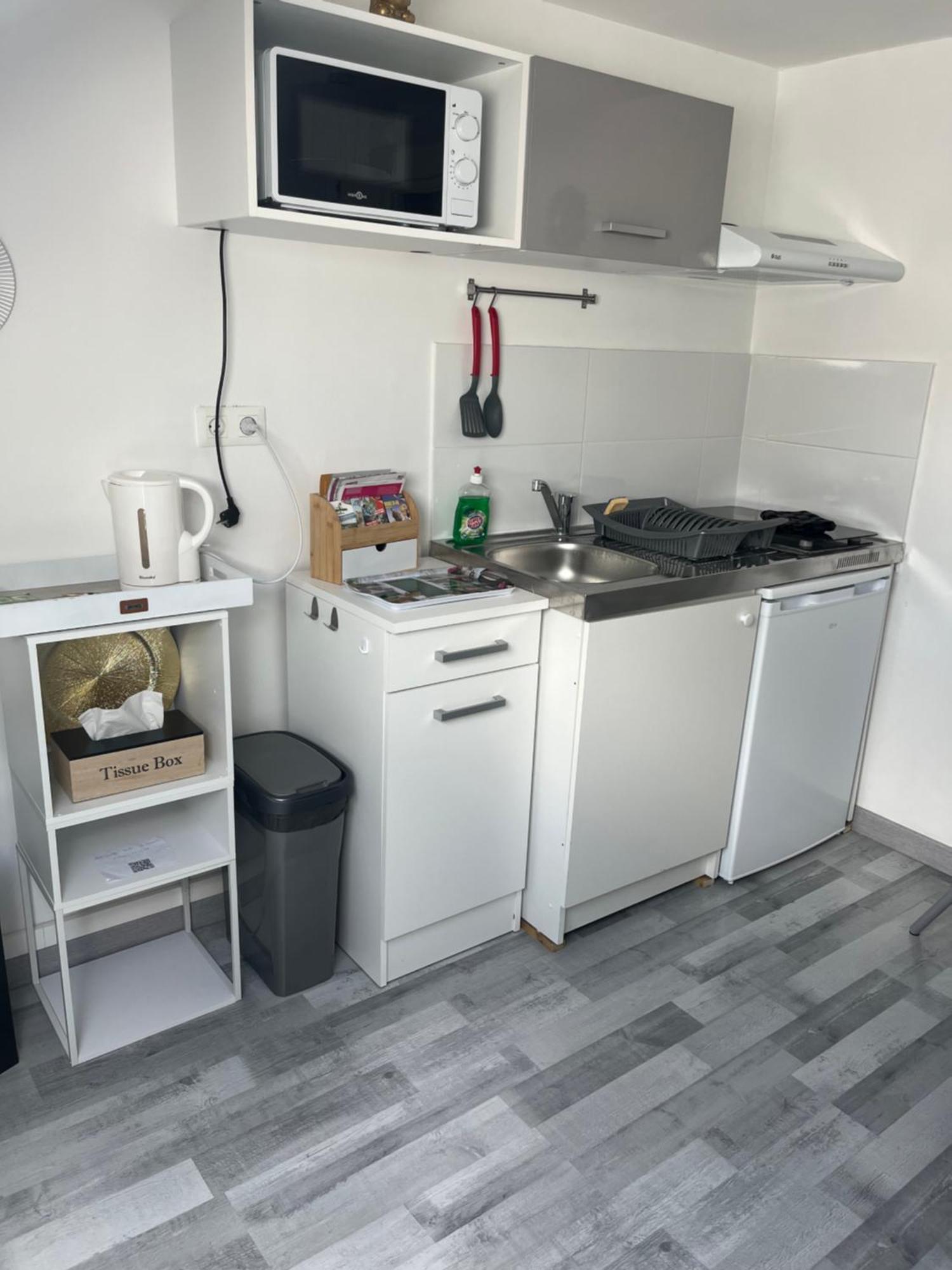 Studio / Chambre Calme Pres De L'Etang St Pierre. อาเมียงส์ ภายนอก รูปภาพ